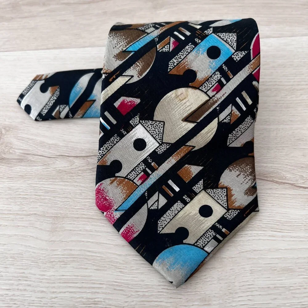 Vintage 80s Maco Matellini 100% Silk Abstract Geometric Print Necktie 55